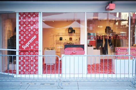 supreme louis vuitton pop up shop